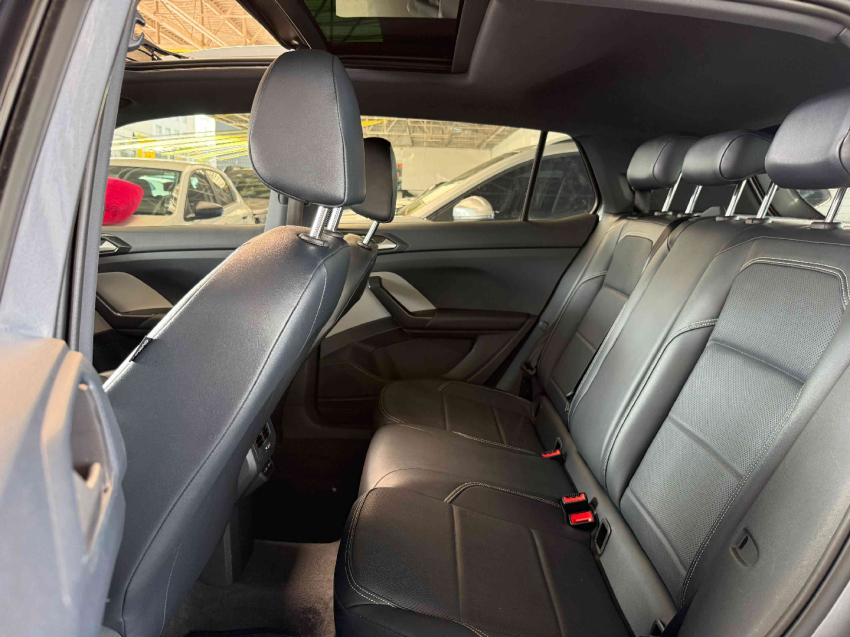 volkswagen t-cross highline 250 1.4 tsi at6 flex automatico11