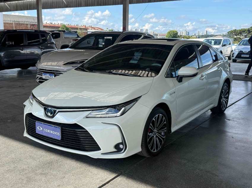 corolla altis hybrid premium 1.8