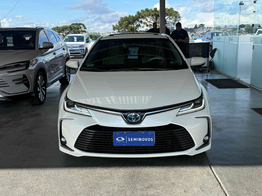 corolla altis hybrid premium 1.81