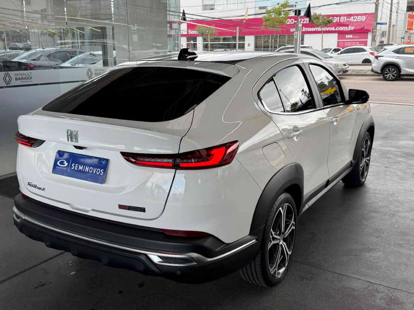 fiat fastback limited edition t270 1.3 turbo at6 flex automatico4