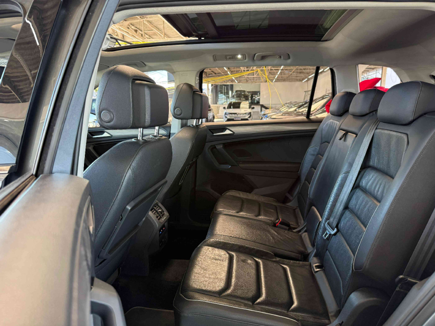 volkswagen tiguan allspace comfortline 250 1.4 tsi dsg flex semiautomatico11