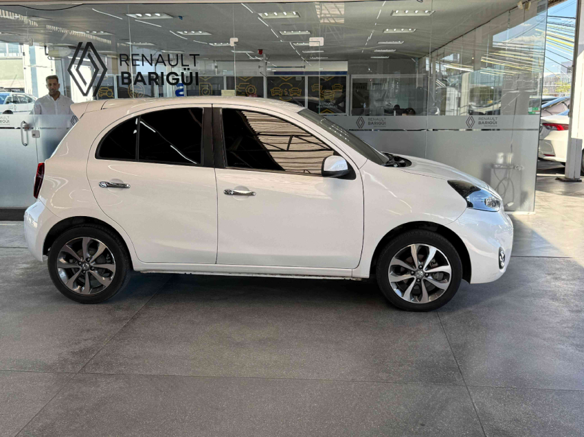 nissan march sl 1.6 16v cvt flexstart flex automatico3