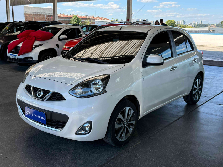 nissan march sl 1.6 16v cvt flexstart flex automatico