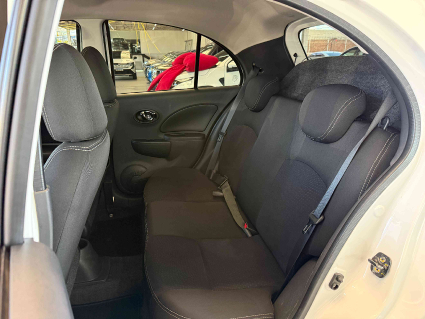 nissan march sl 1.6 16v cvt flexstart flex automatico11