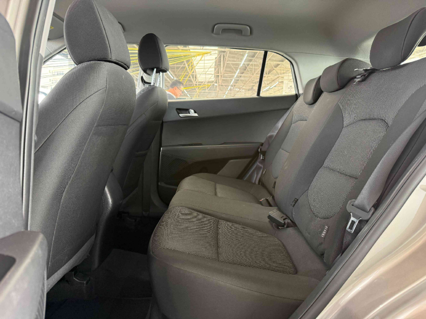 creta smart 1.6 16v at611