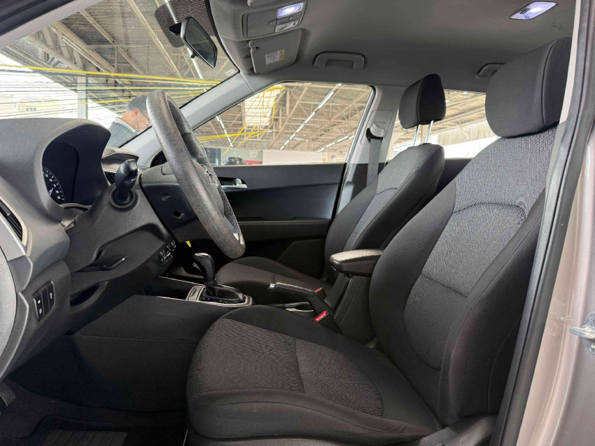 creta smart 1.6 16v at610