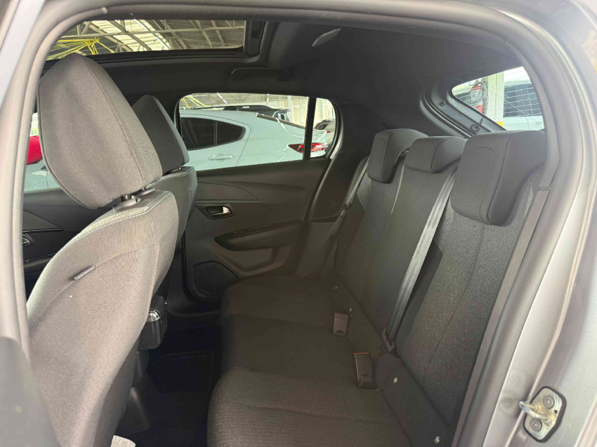 peugeot 208 style 1.0 mt flex manual11