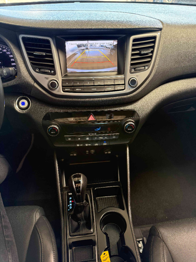 tucson gls 1.6 16v tb at13