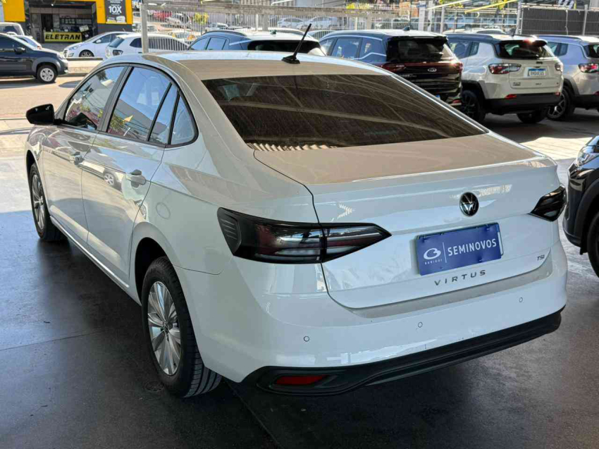 virtus 170 1.0 tsi at6