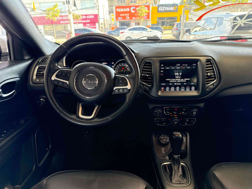 jeep compass sport(safety) 4x2 2.0 16v at6 flex automatico12