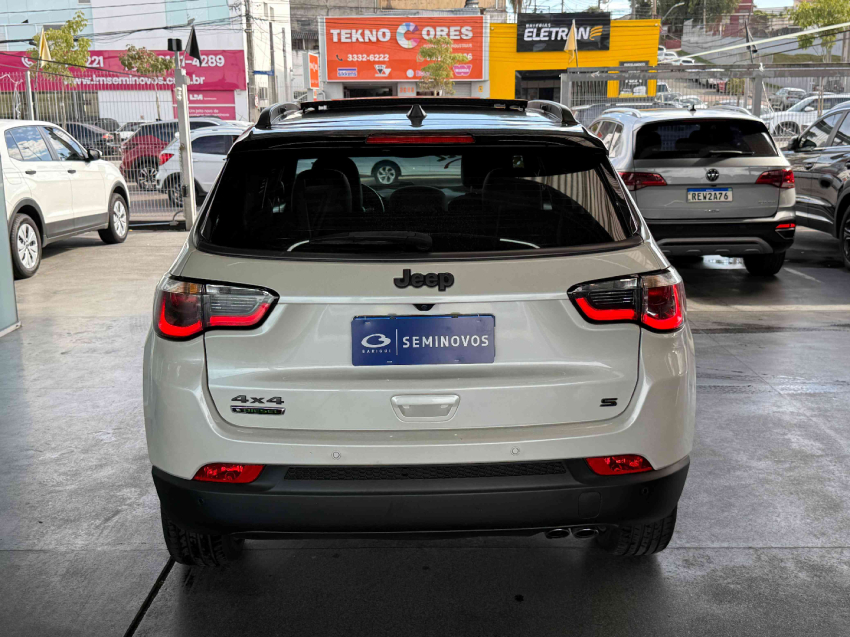 jeep compass sport(safety) 4x2 2.0 16v at6 flex automatico5
