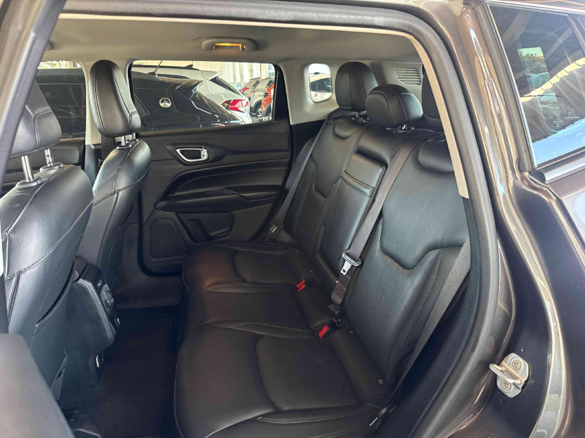 jeep compass longitude 4x2 1.3 t270 tb at6 flex automatico10