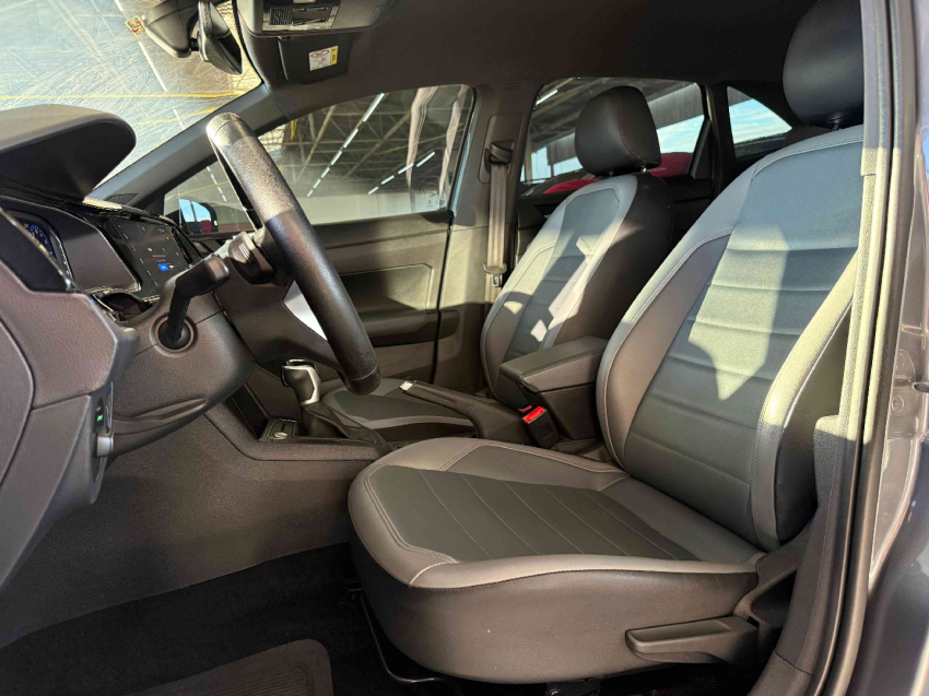 volkswagen nivus highline 200 1.0 12v tsi at6 flex automatico10
