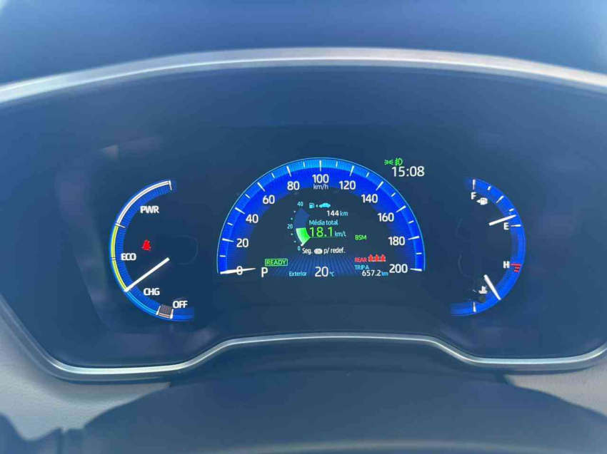 toyota corolla cross xrx 1.8 hv hibrido8