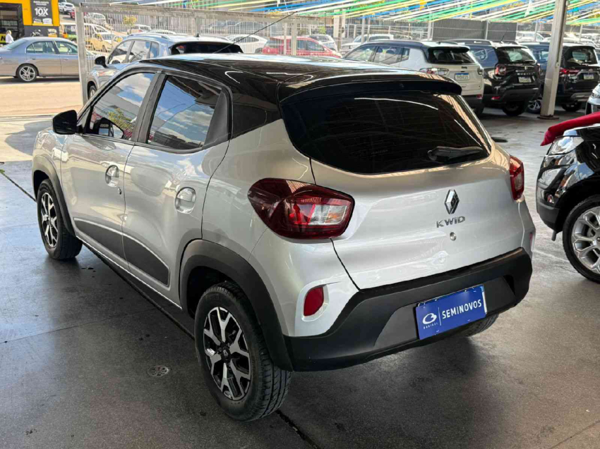 kwid intense 1.0 12v6