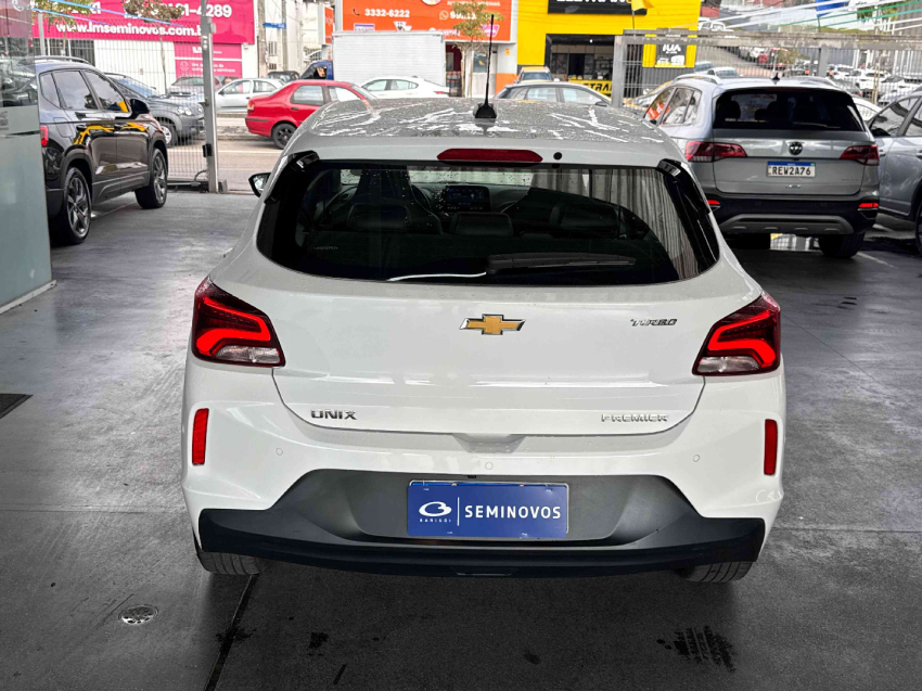 onix premier 1.0 turbo automatico5
