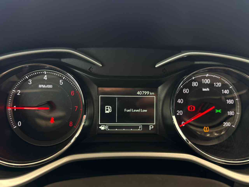 onix premier 1.0 turbo automatico8