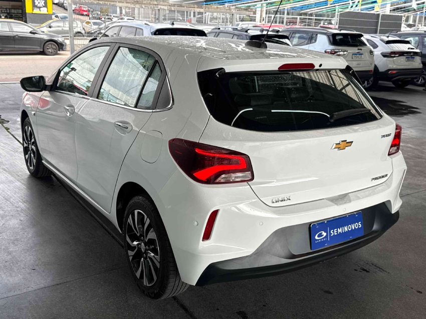 onix premier 1.0 turbo automatico6