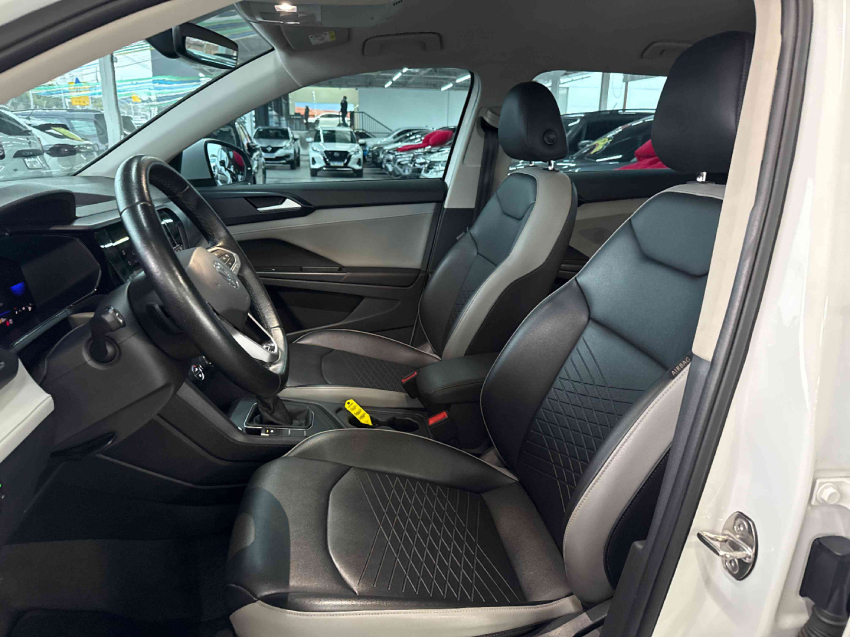 taos 1.4 250 tsi total flex comfortline automatico10