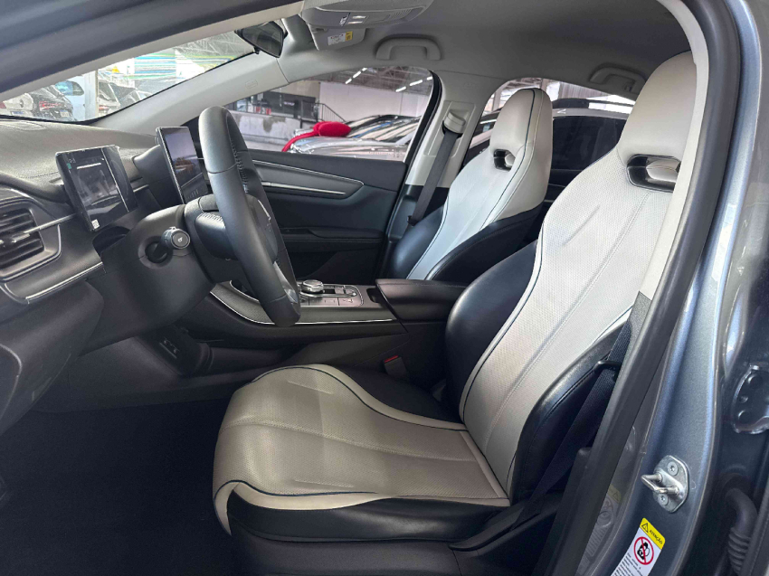 byd king gl dm 235hp hibrido automatico 2024/2510