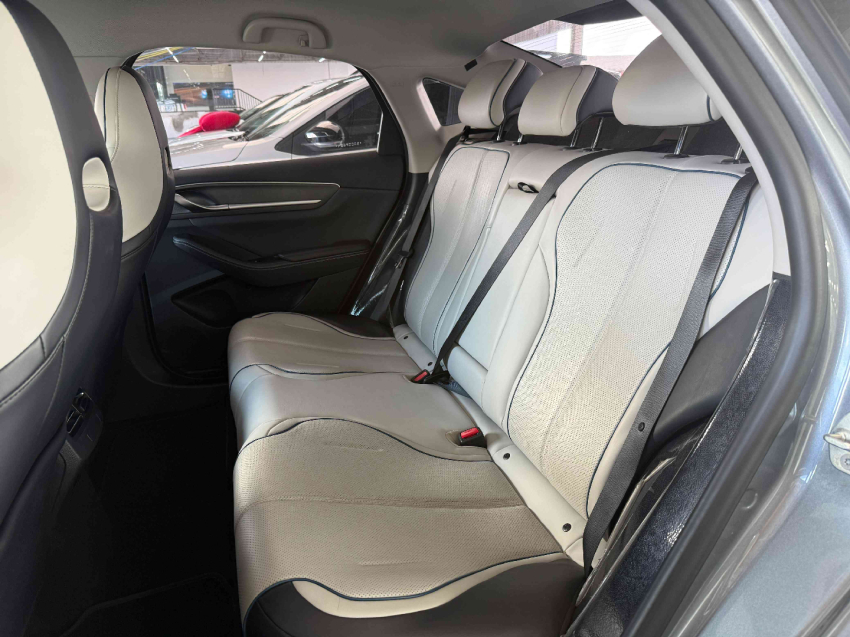 byd king gl dm 235hp hibrido automatico 2024/2511