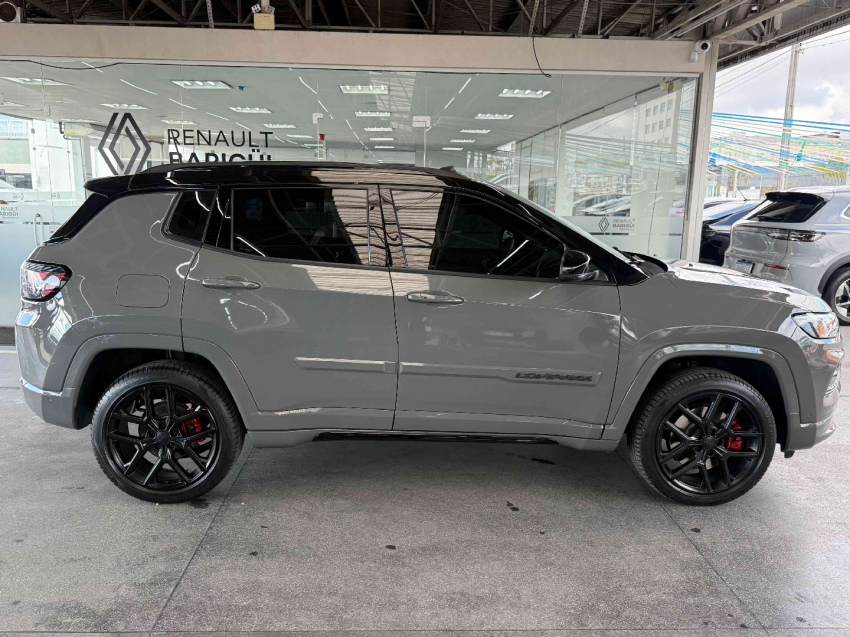 jeep compass 2.0 hurricane 4 turbo gasolina blackhawk at93