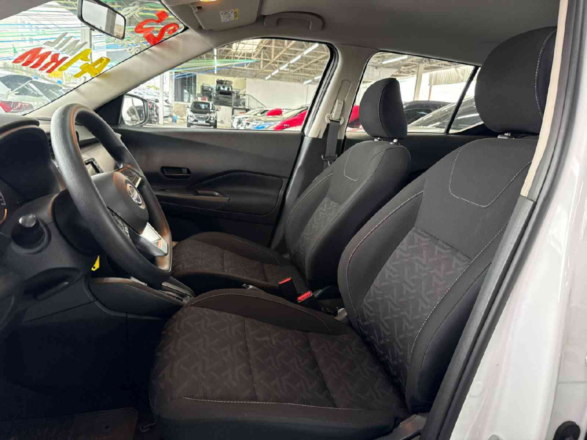kicks play active plus 1.6 16v cvt10