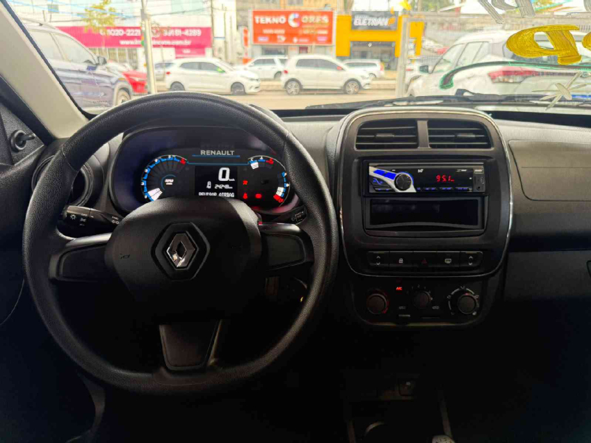 kwid zen 1.0 12v12