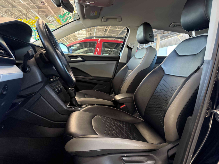 taos 1.4 250 tsi total flex comfortline automatico8