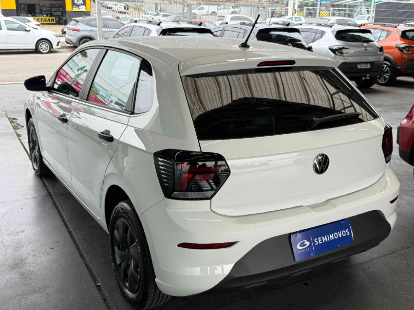 volkswagen polo track 1.0 12v flex manual6