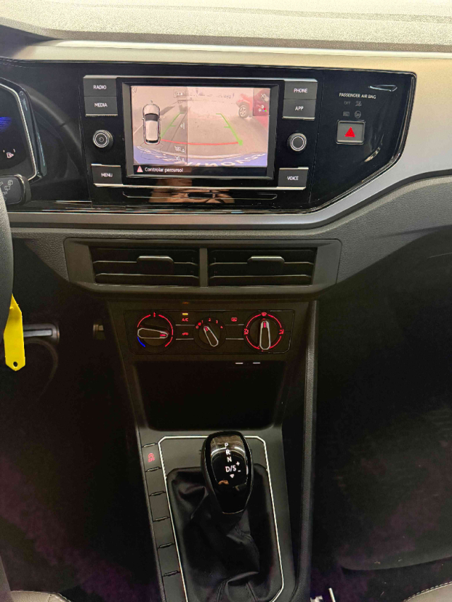 volkswagen nivus comfortline 200 1.0 12v tsi at6 flex automatico13