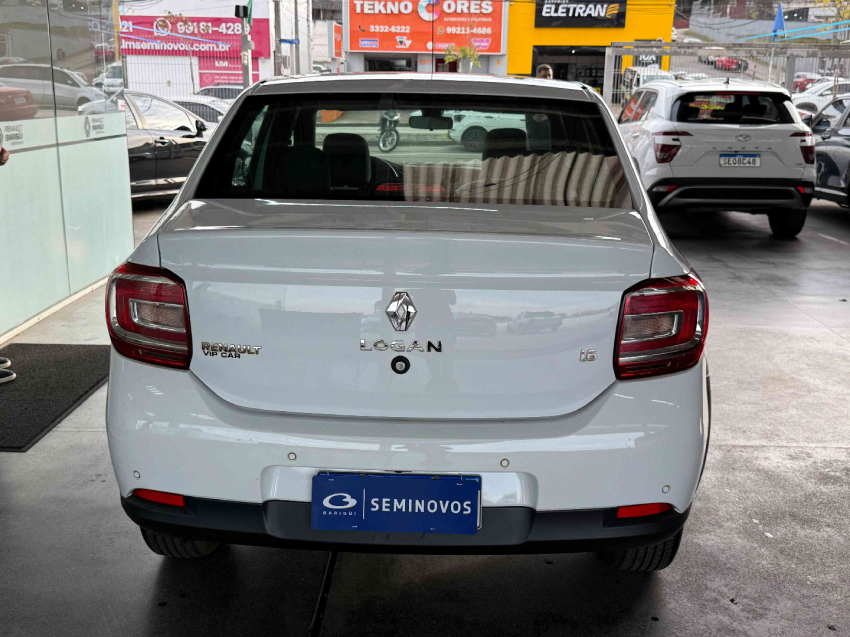 renault logan iconic 1.6 16v sce cvt flex automatico4