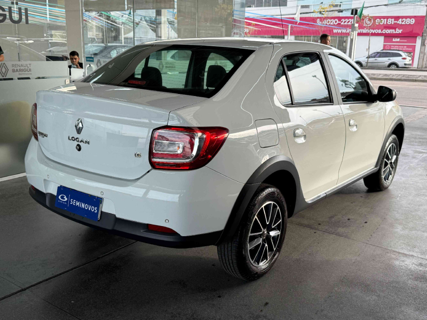 renault logan iconic 1.6 16v sce cvt flex automatico3
