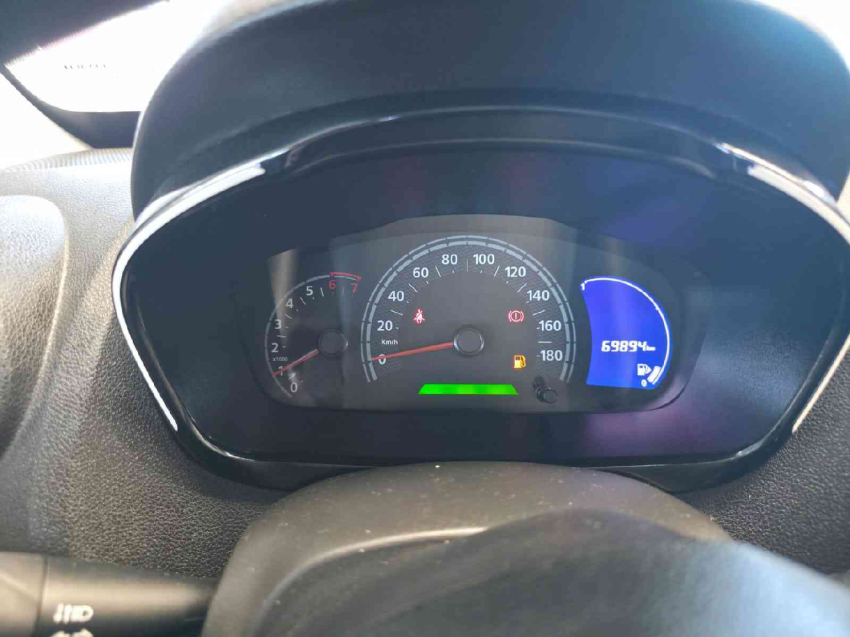 renault kwid intense 1.0 12v sce flex manual8