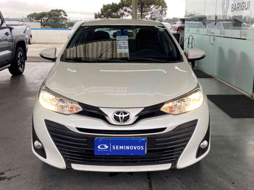 toyota yaris sedan xl 1.5 16v cvt flex automatico1