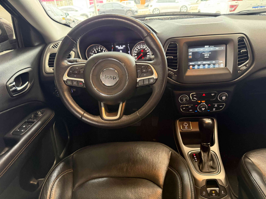 jeep compass sport 4x2 2.0 16v at gasolina automatico9