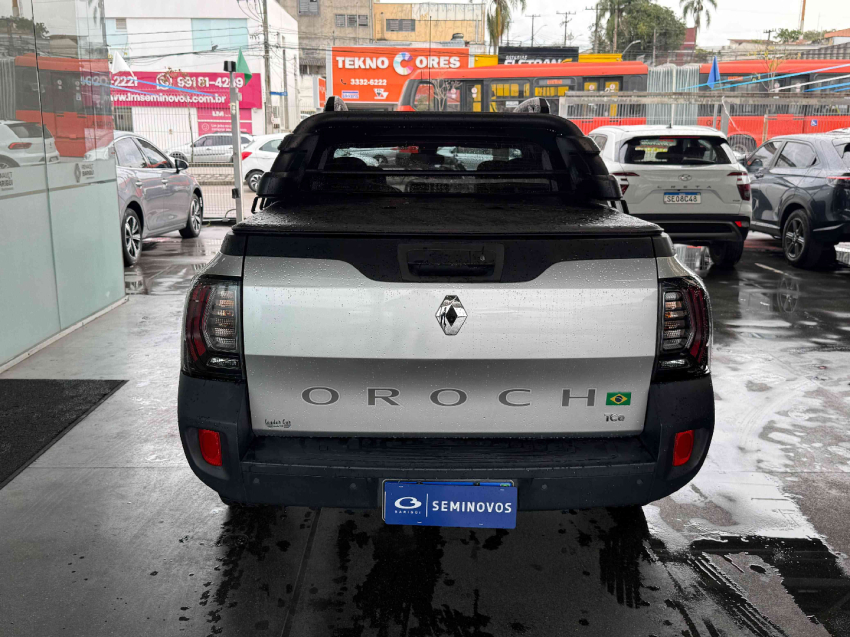 renault oroch outsider 1.3 16v at8 flex automatico4