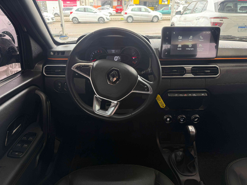 renault oroch outsider 1.3 16v at8 flex automatico10