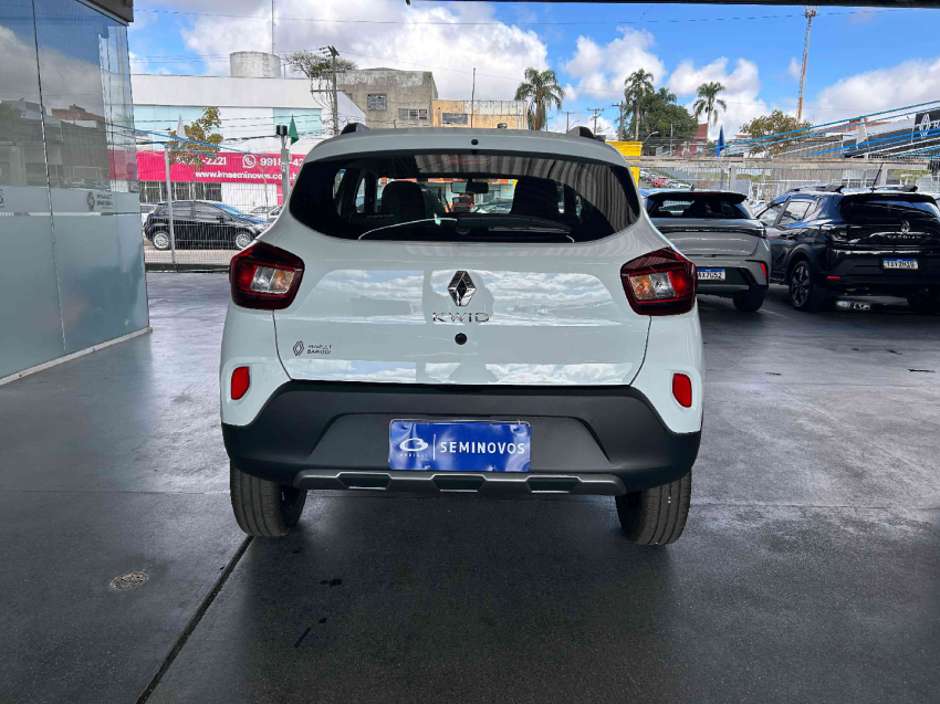 kwid outsider 1.0 mt 71hp4