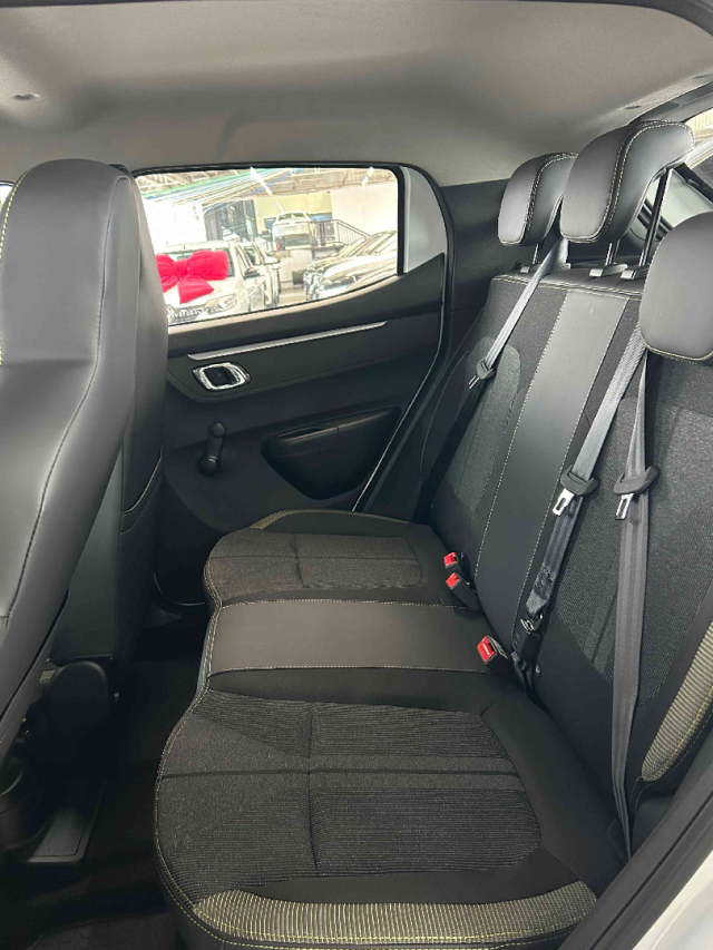 kwid outsider 1.0 flex manual6