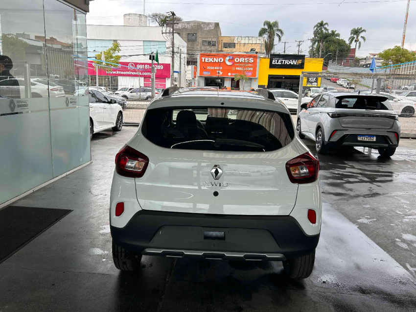 kwid outsider 1.0 flex manual4