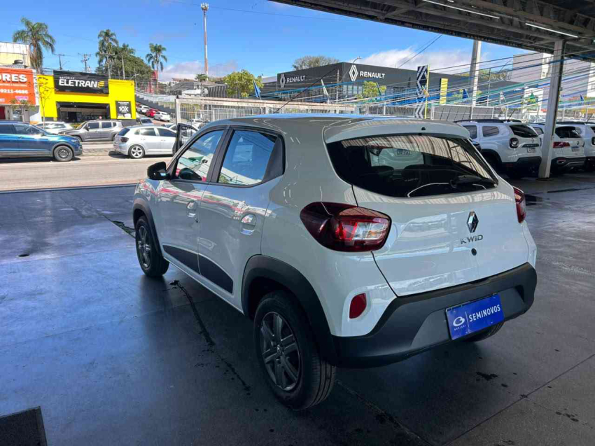 kwid intense 1.0 71hp5