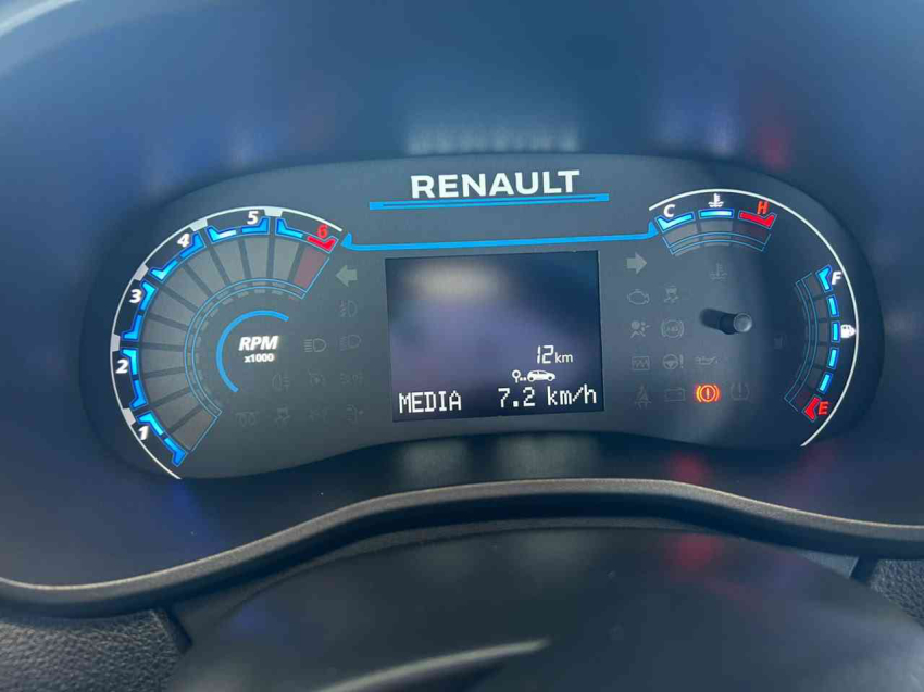 kwid intense 1.0 71hp10