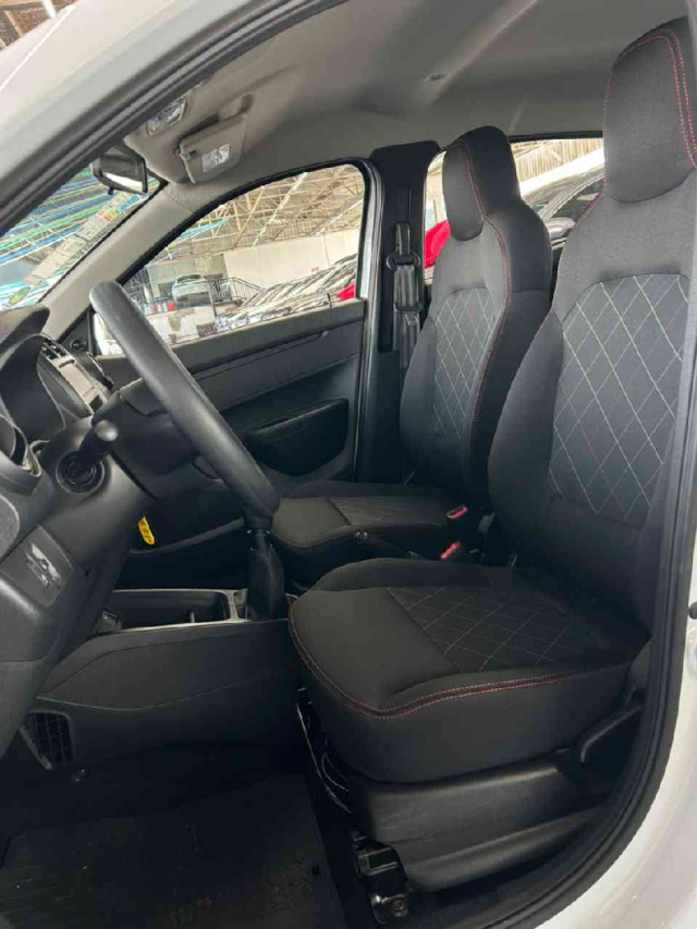 kwid zen 1.0 71hp8