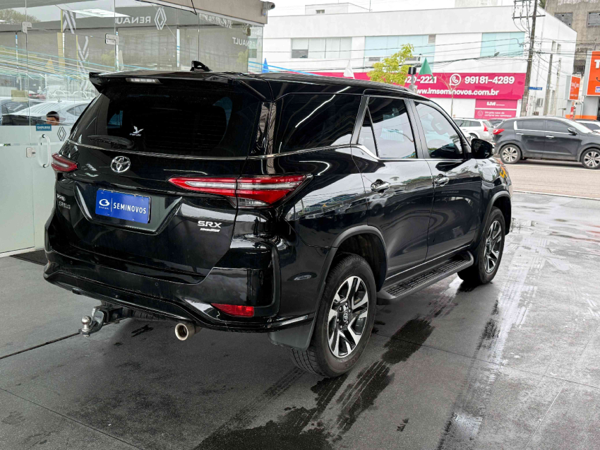 sw4 srx platinum 4x4 2.8 tb 7lug at63