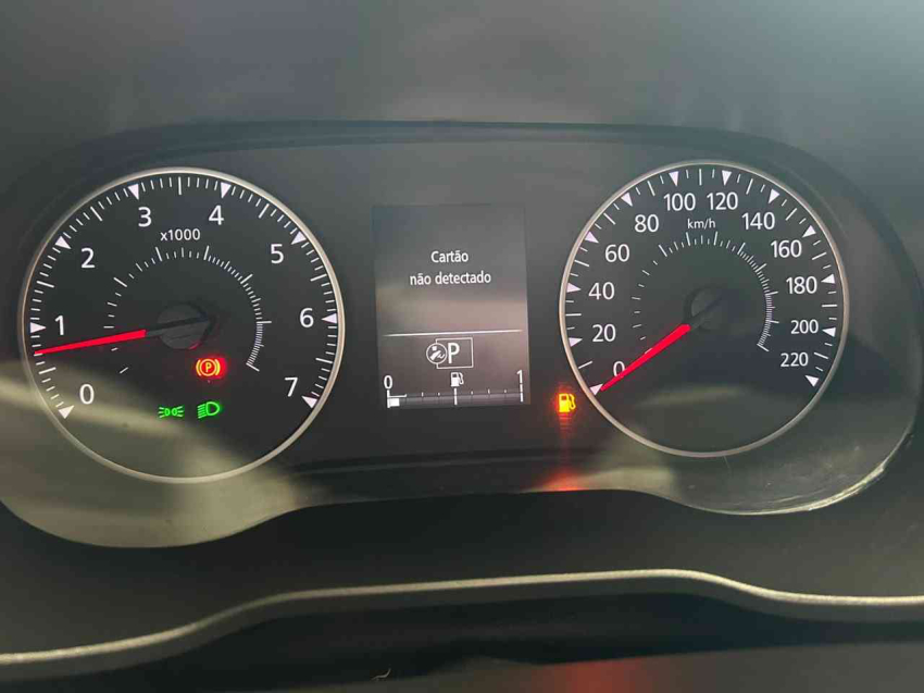 duster iconic 1.6 cvt 16v sce 120hp10