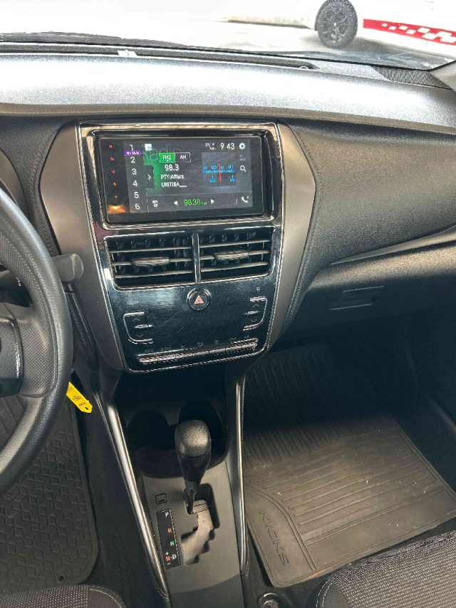 yaris sedan xl 1.5 cvt11