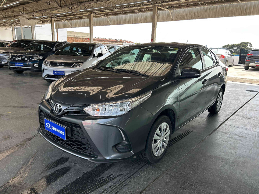 yaris sedan xl 1.5 cvt0