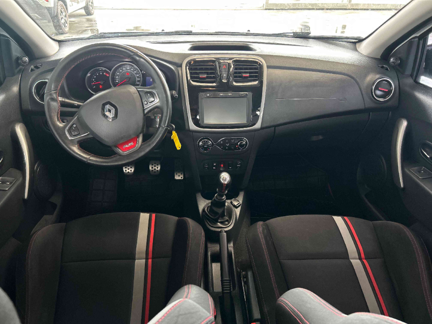 sandero r.s. 2.0 16v hiflex6