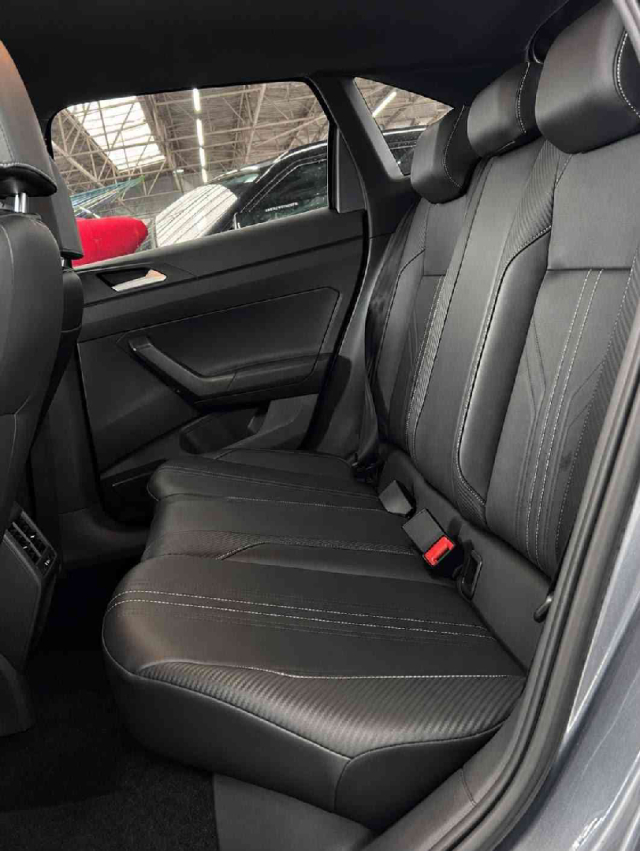 nivus highline 200 1.0 12v tsi at66